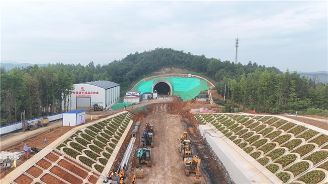 5月份2次貫通！邵永鐵路建設(shè)開啟進度“加速”模式